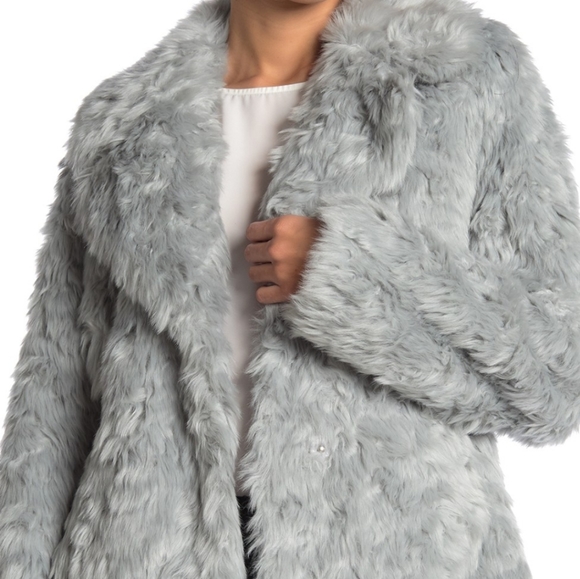 NWT:Silver BCBG Notch Collar Faux Fur Jacket - Picture 3 of 5